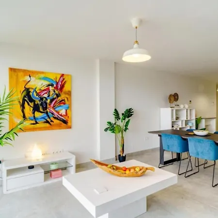 Apartment Stunning 2 Bed, 2 Bath Getaway La Cala De Mijas